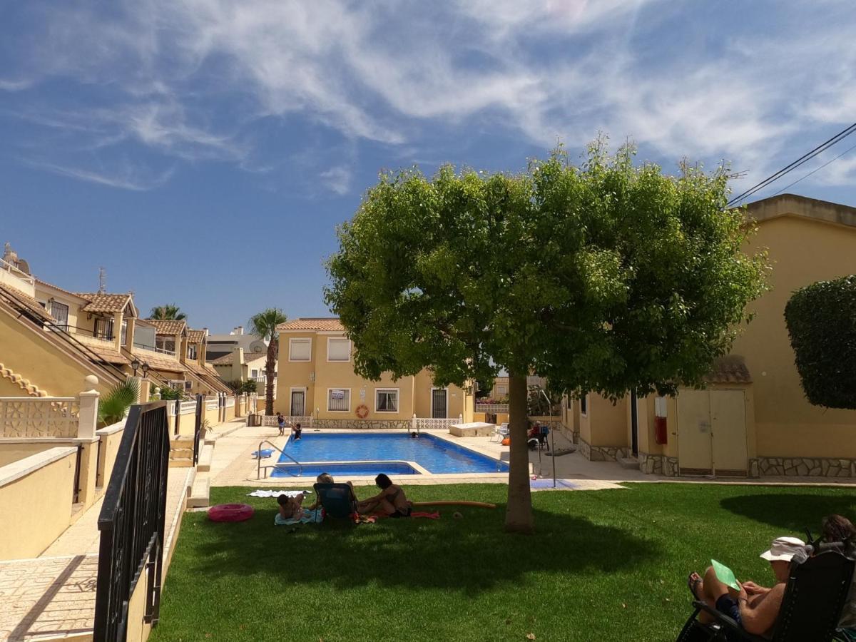 אליקאנטה Close To Beaches & Golf Courses - With Pool & Bbq מראה חיצוני תמונה